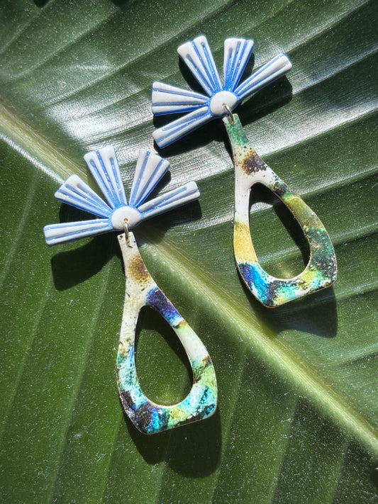Lined Half Flower Mirrored Cutters