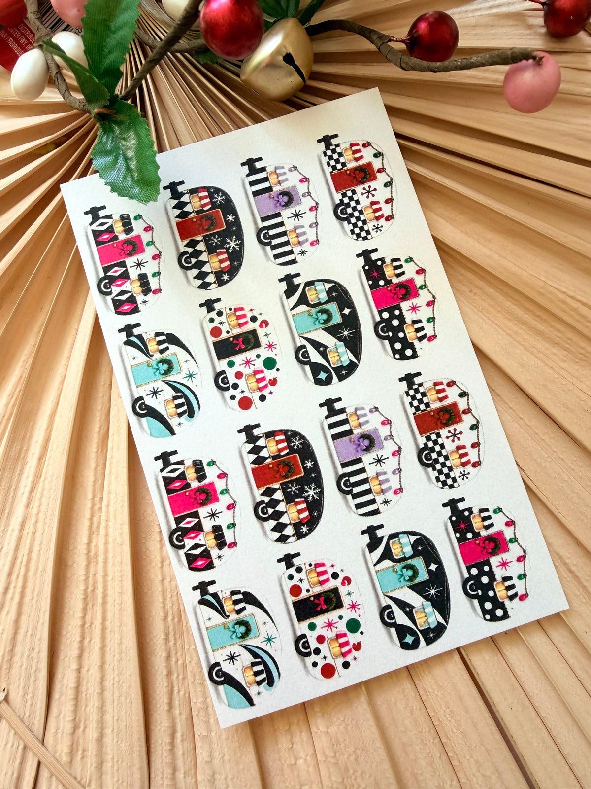 Retro Holiday Camper Transfers & Fitted Cutter