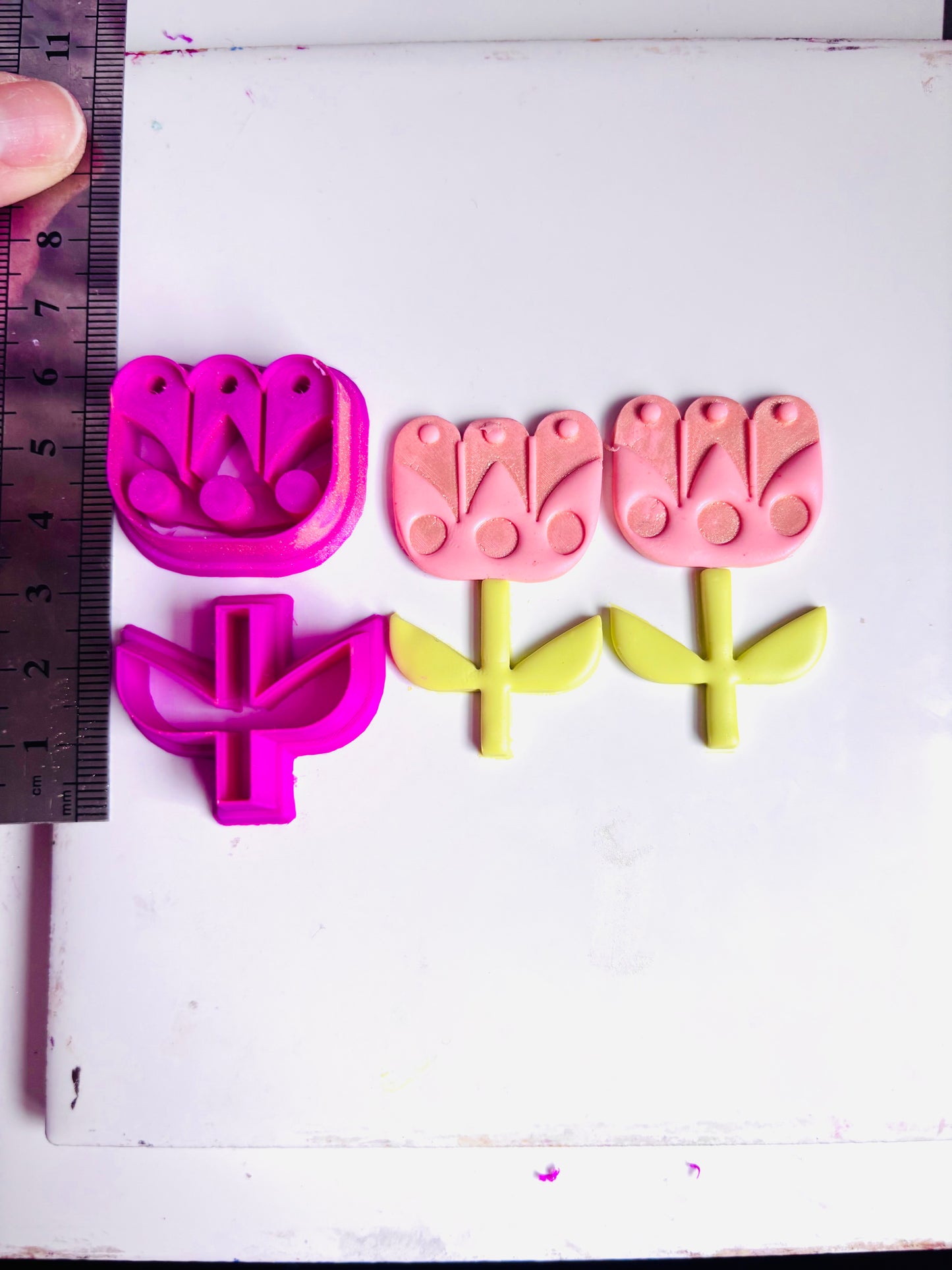Dotty Flower Cutter Set