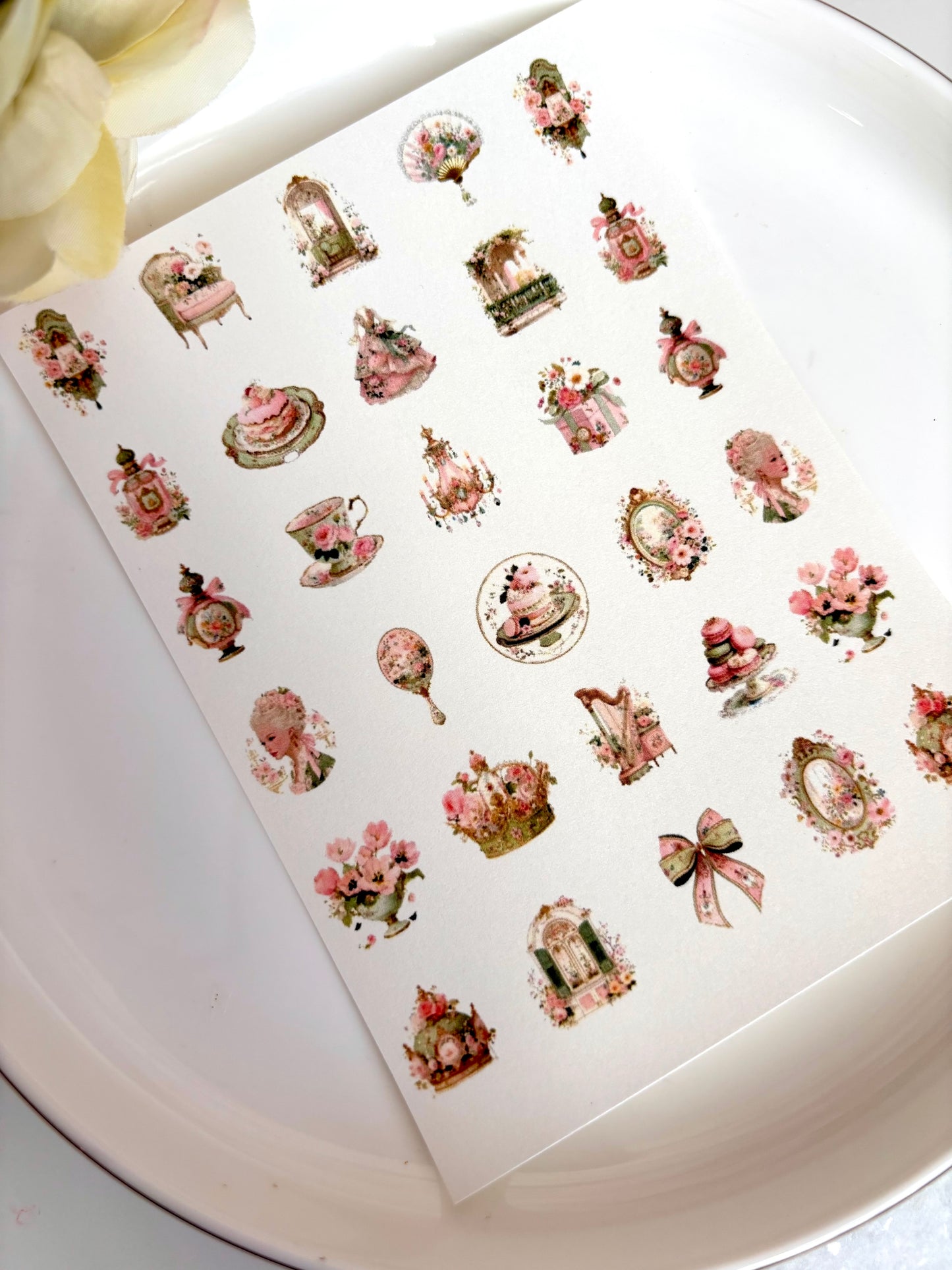 Marie Antoinette Charm Paper