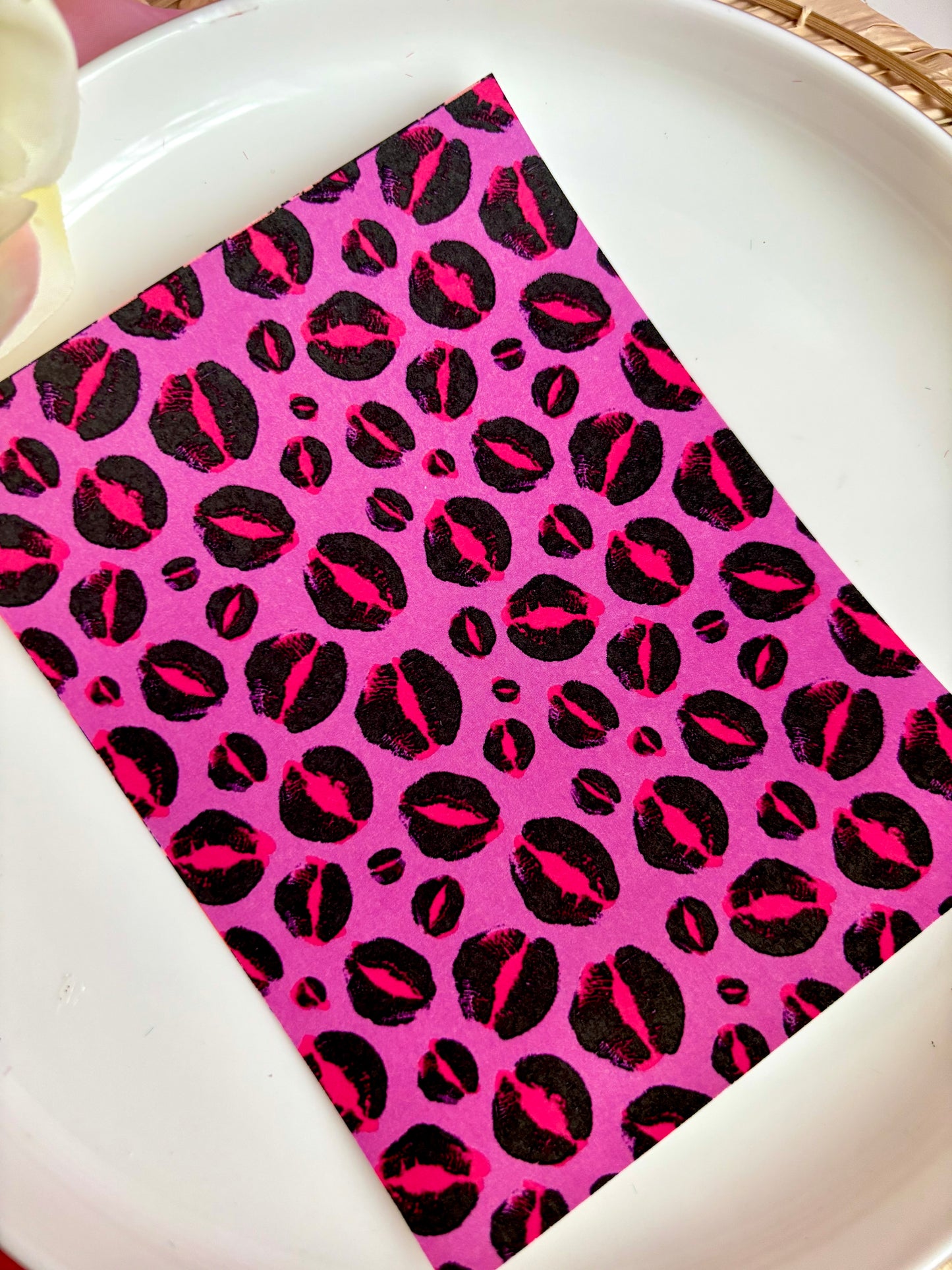 Pink Leopard Kiss Transfer Paper