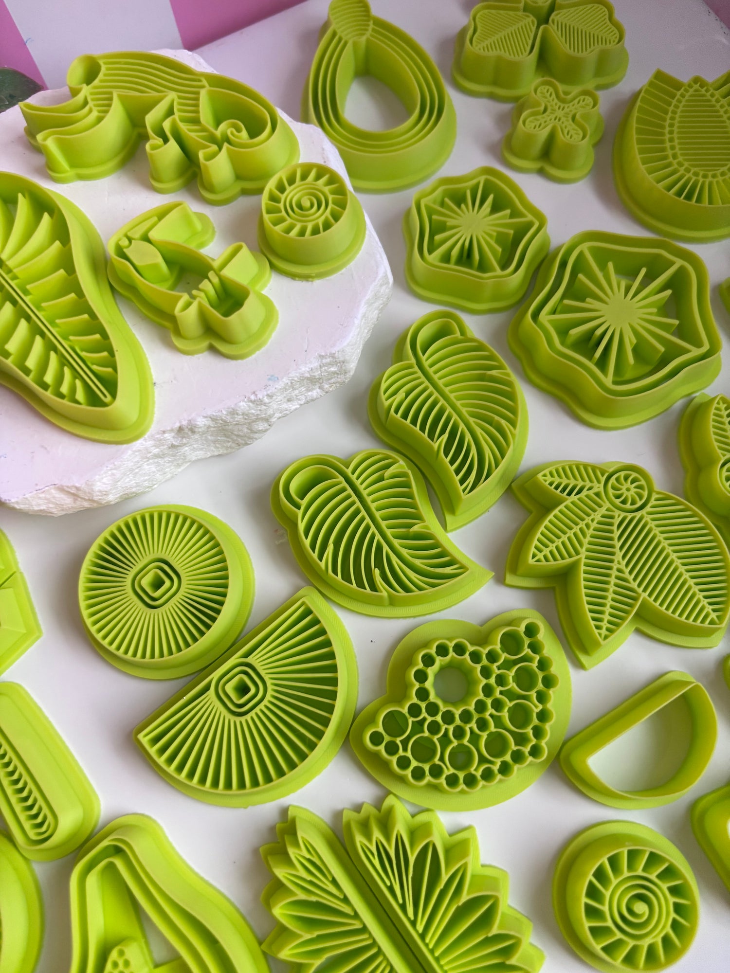 Hot Tropic Cutter Collection