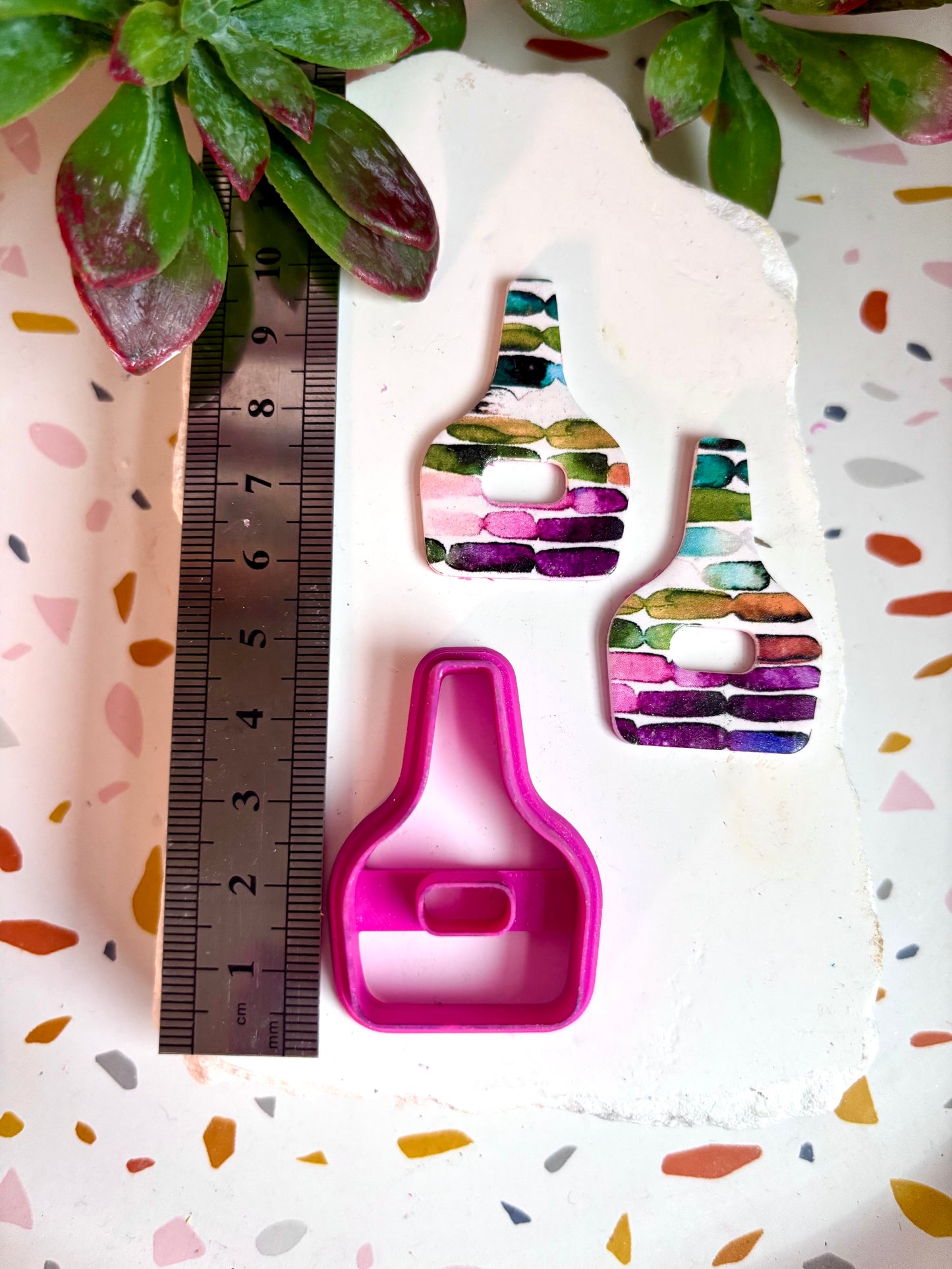 Cutout Vase Cutter