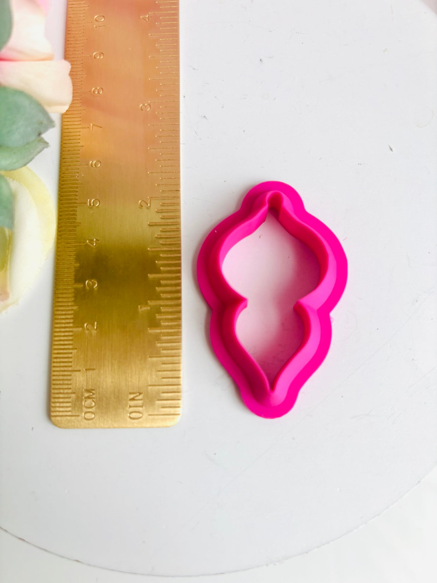 Classic Ornament B Cutter