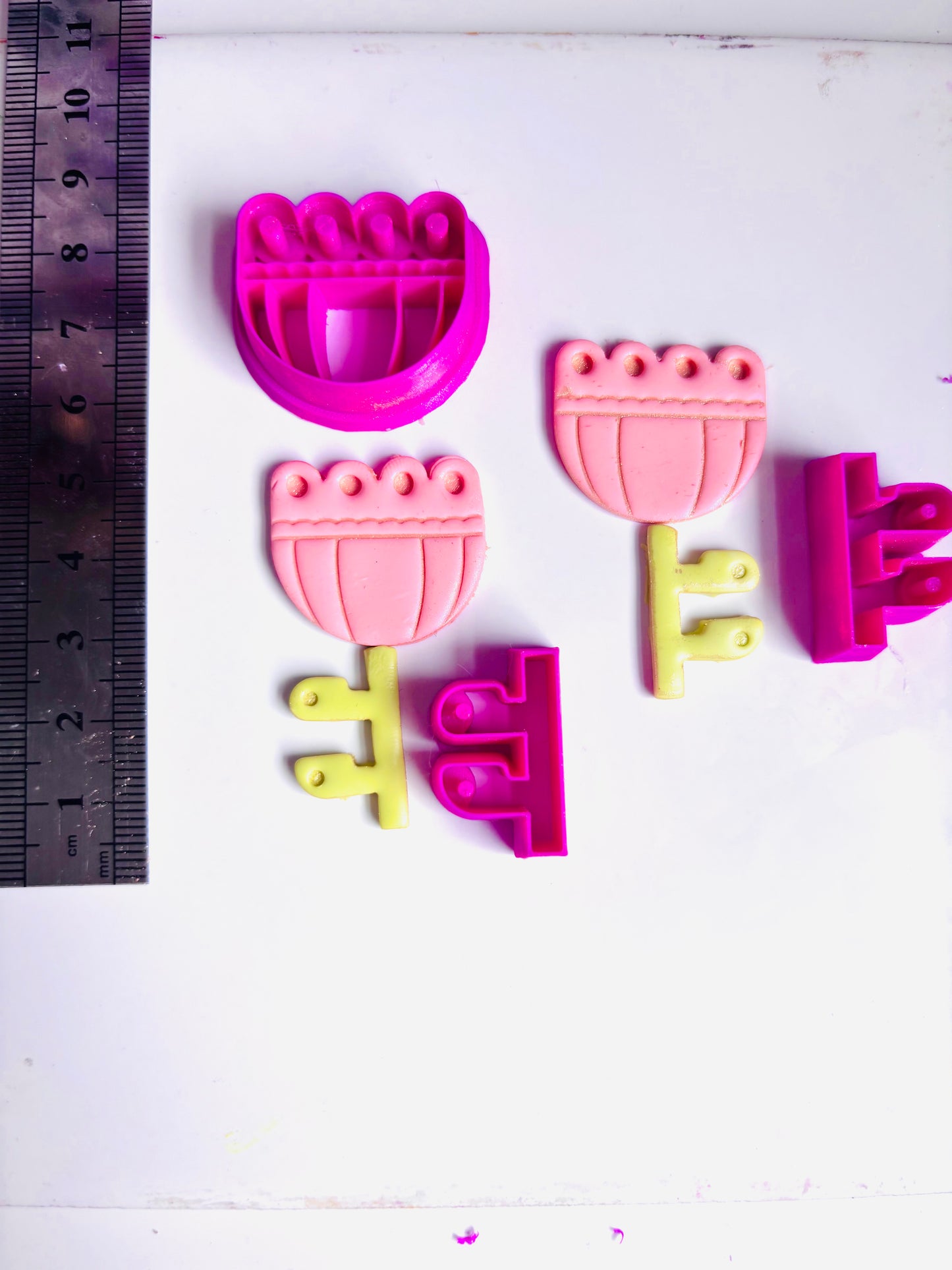 Chunky Dot Flower Cutter