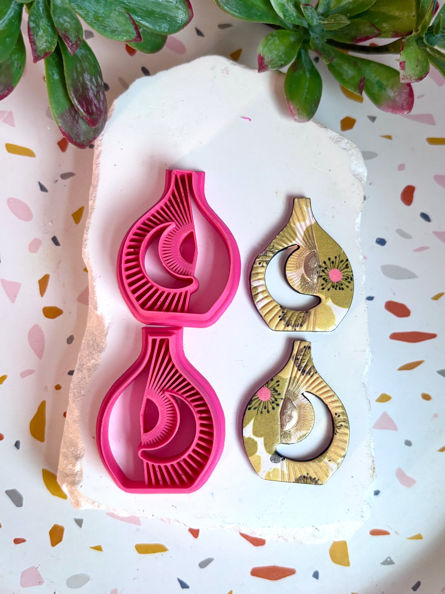 Moon Lines Vase Cutter Mirrored Set