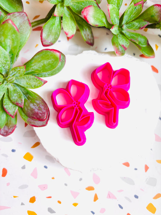 Dainty Flower Mirrored Cutters