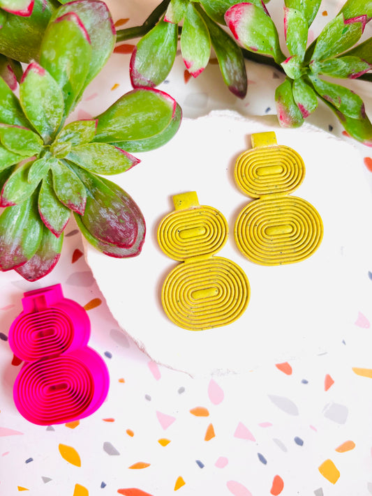 Oval Layer Vase Cutter