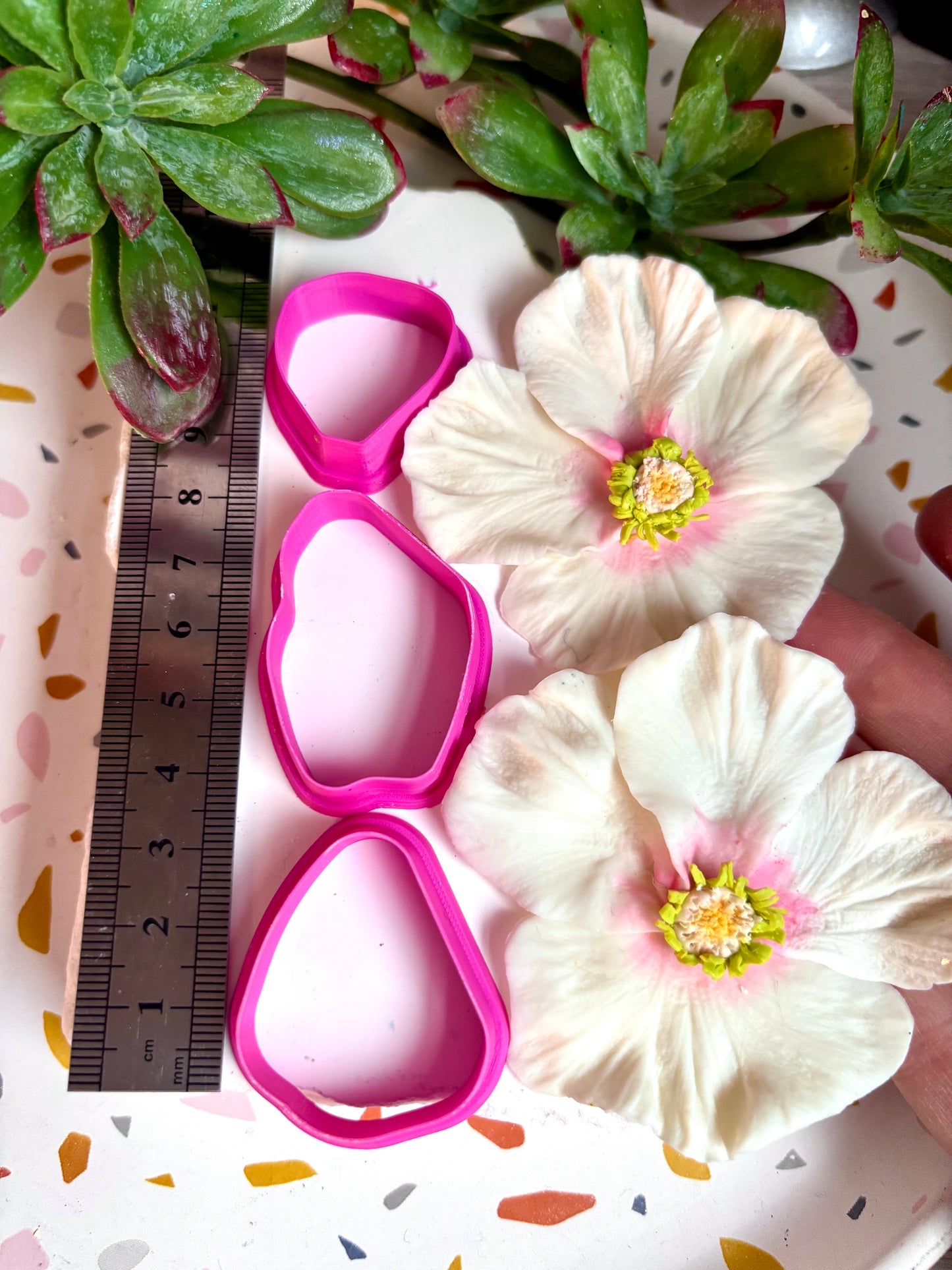 Large Organic Petal Cutter Set