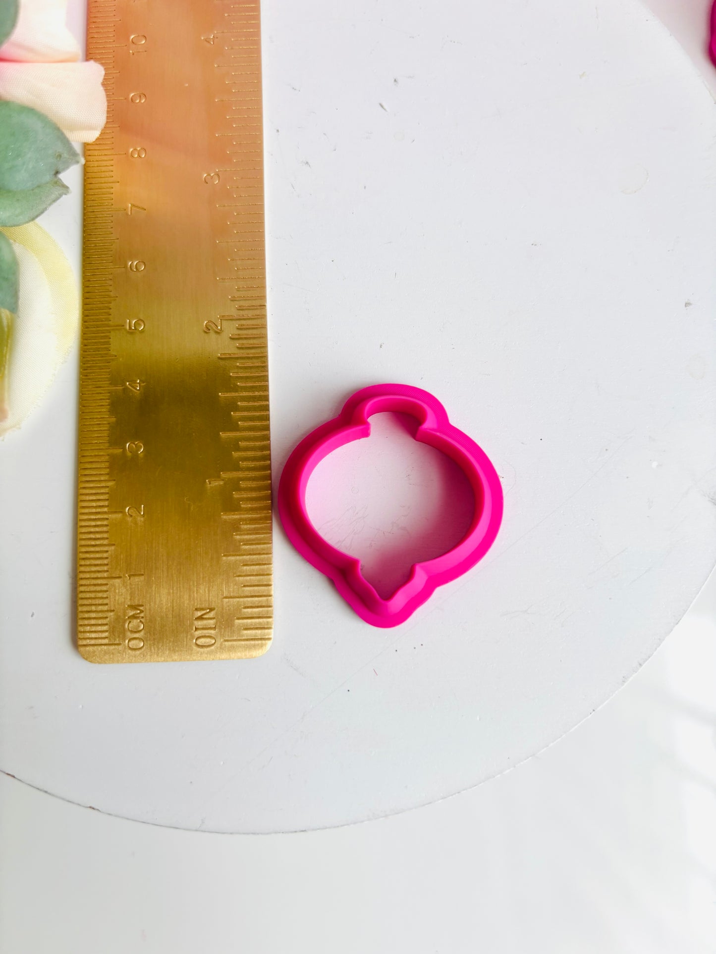 Classic Ornament D Cutter