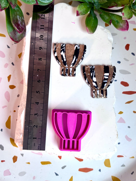 Curved Indent Vase Cutter