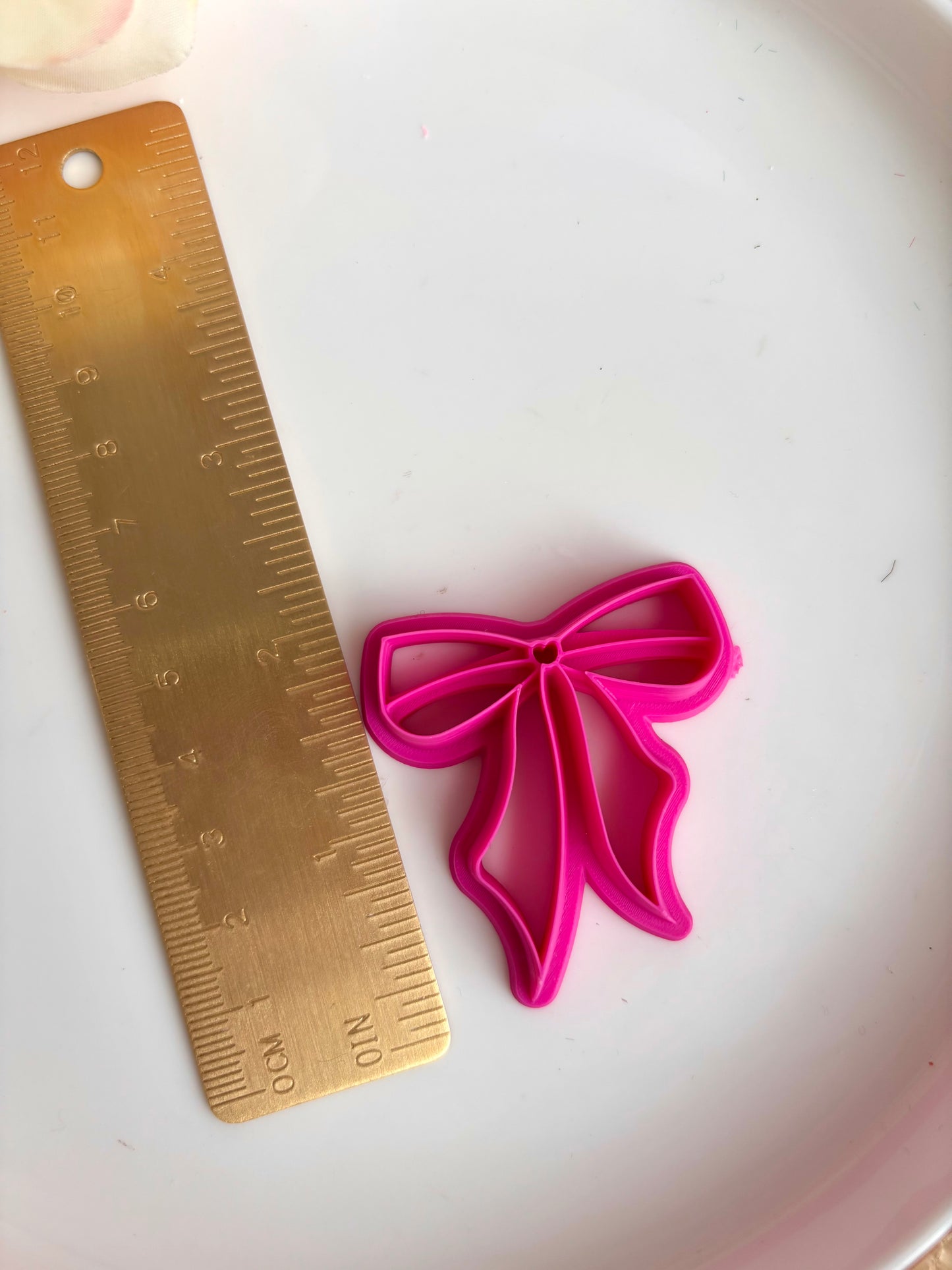 Beauty Bow Cutter
