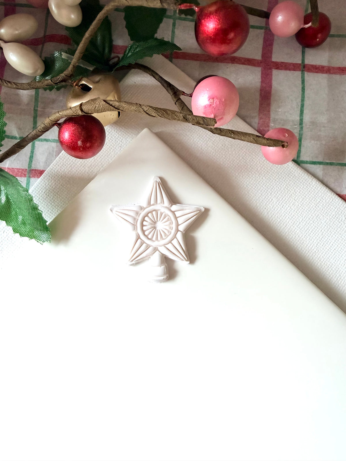 Retro Star Trek Topper Cutter