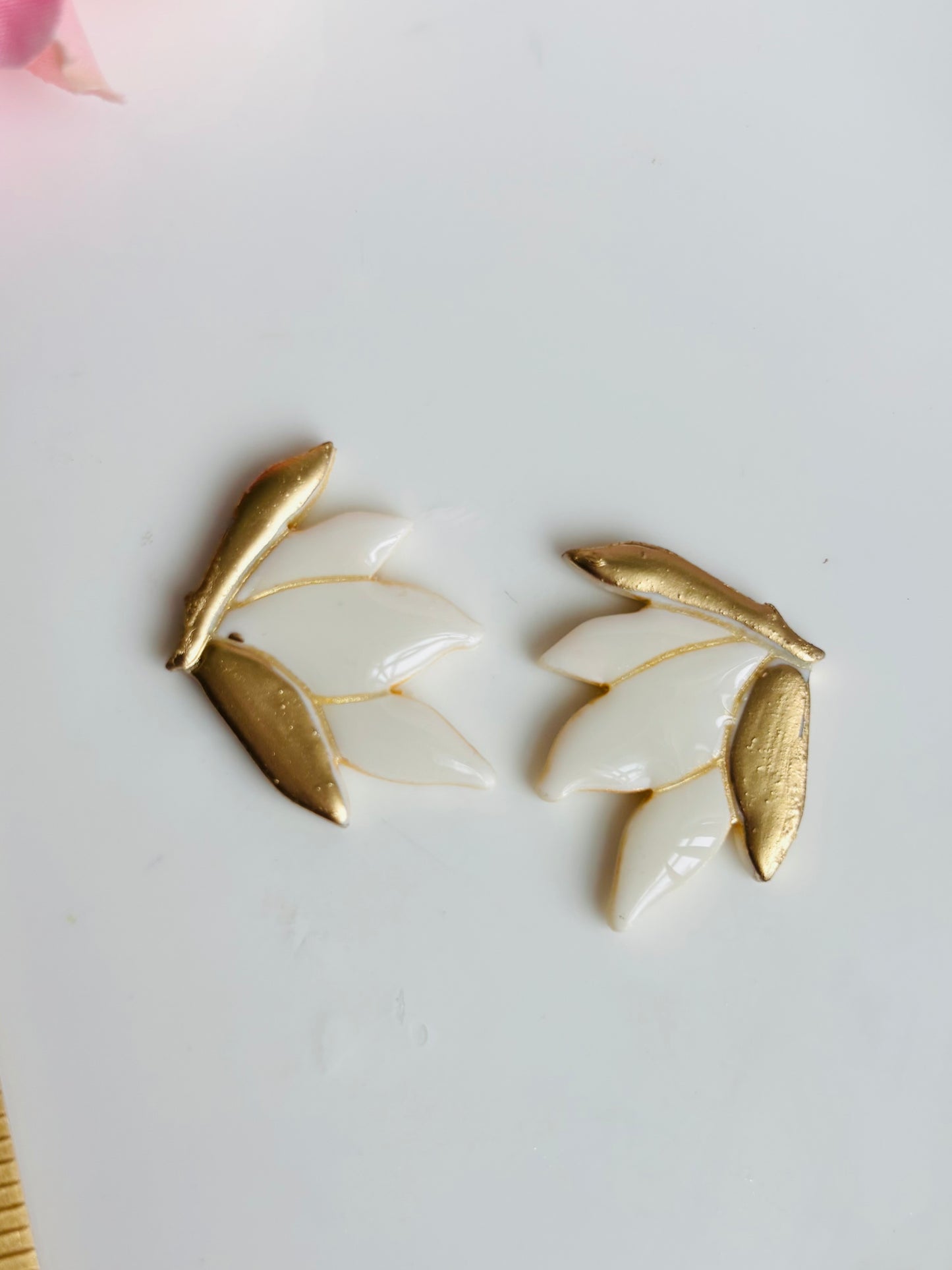 Magnolia Blossom Cutter Set