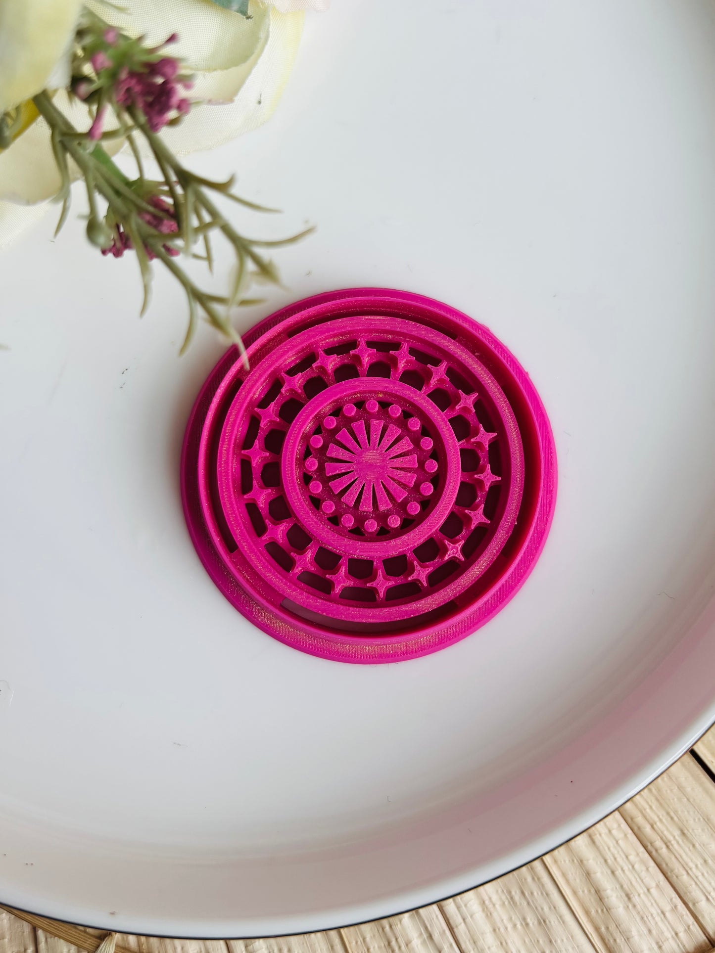 Medallion B Cutter