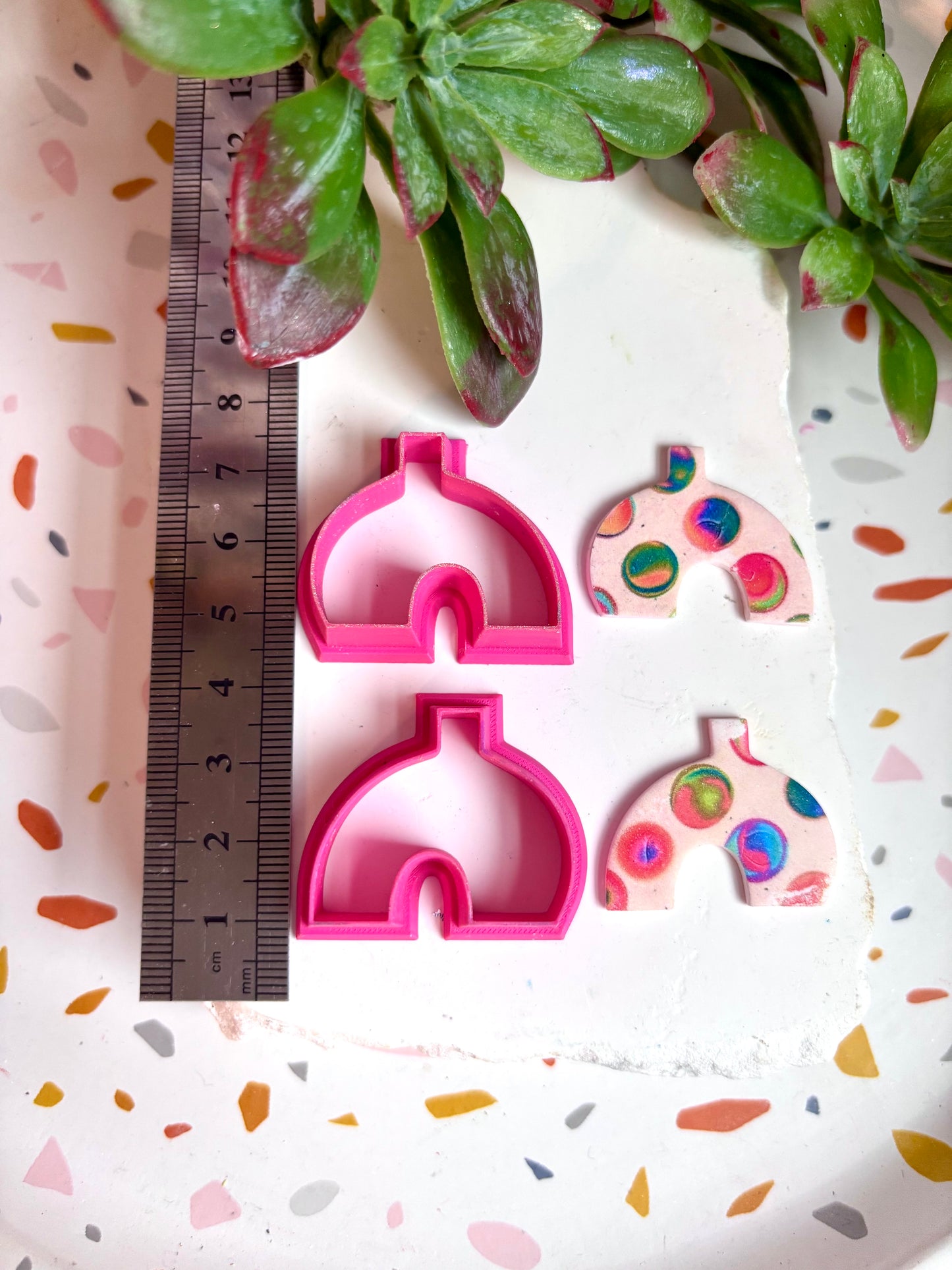 Abstract Vase A Cutter