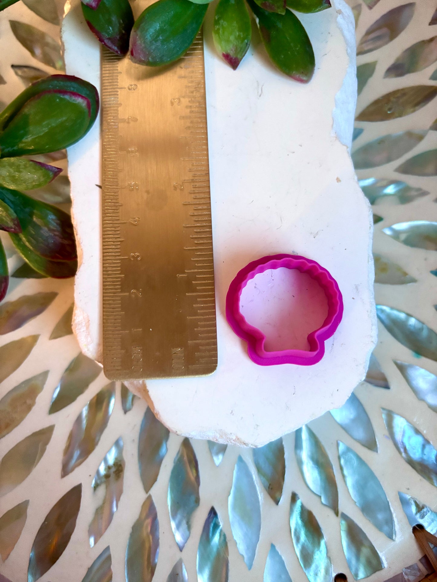 Floral Shell Cutter & Transfer Paper