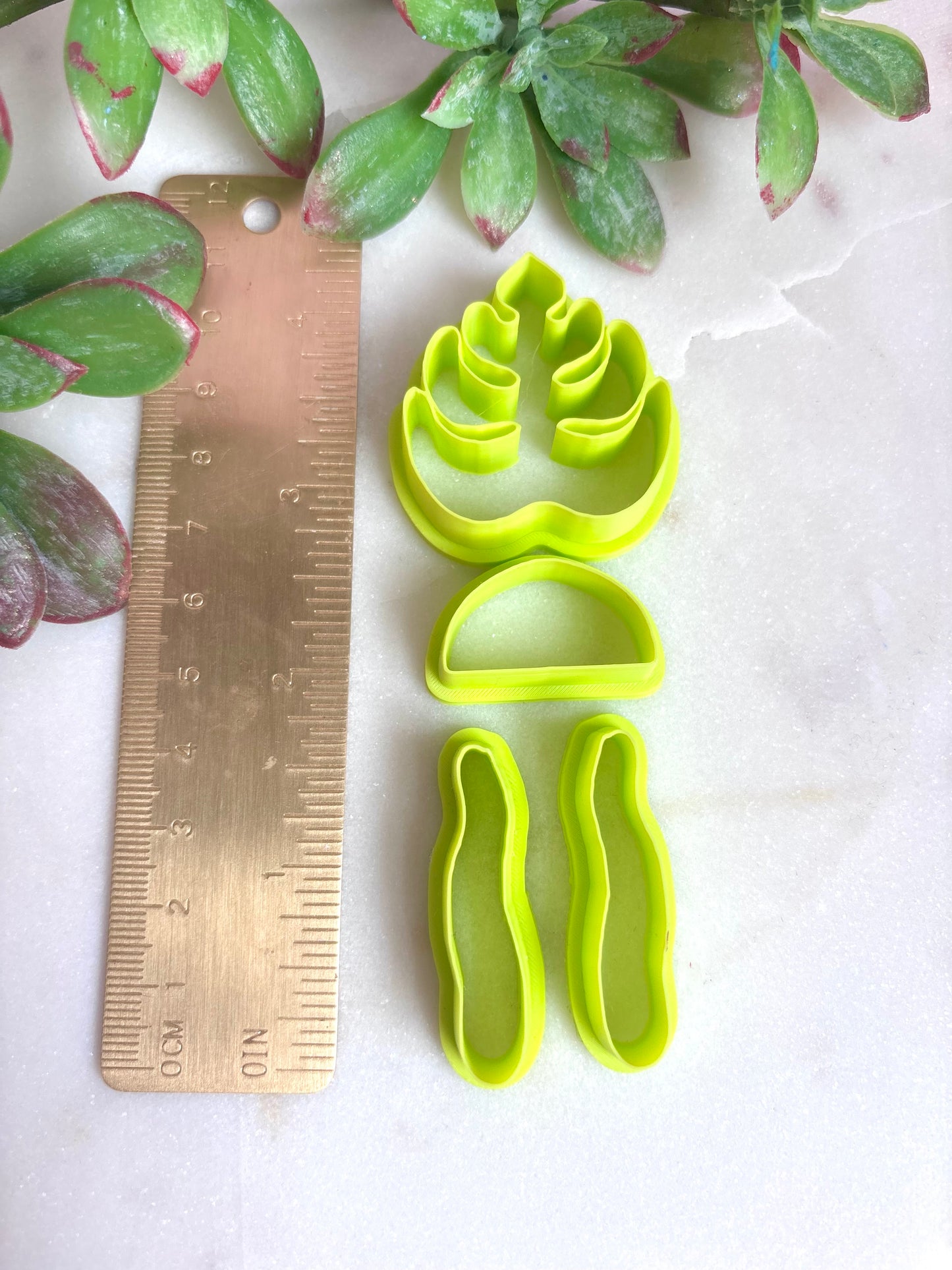Leafy Dangle Set