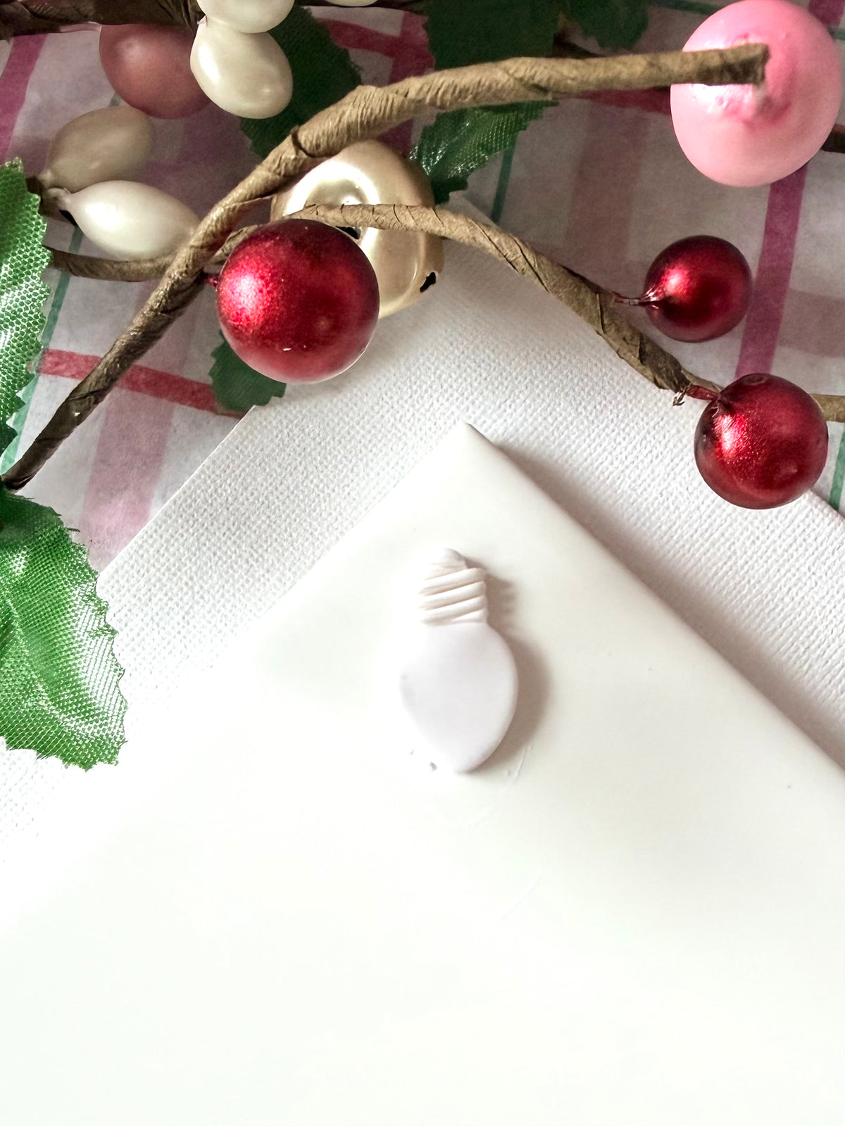 Holiday Bulbs Cutters