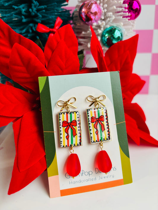 Bow & Bead Holiday Earring