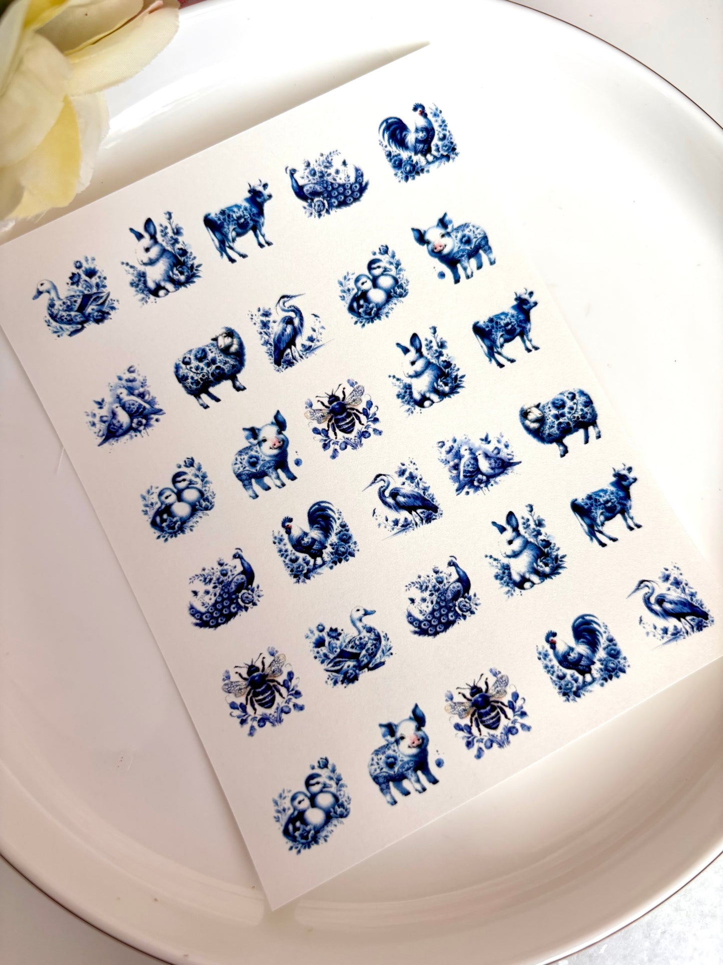 Toile Farm Charm Paper