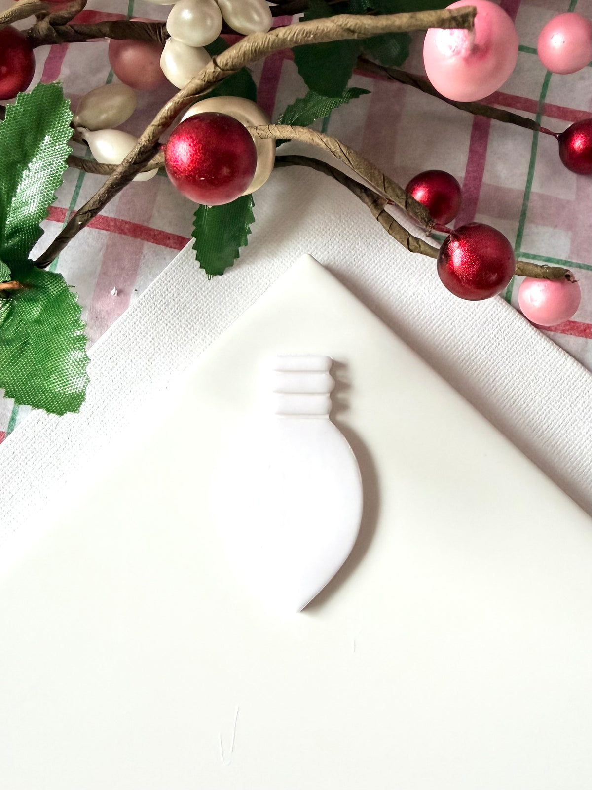 Holiday Bulbs Cutters