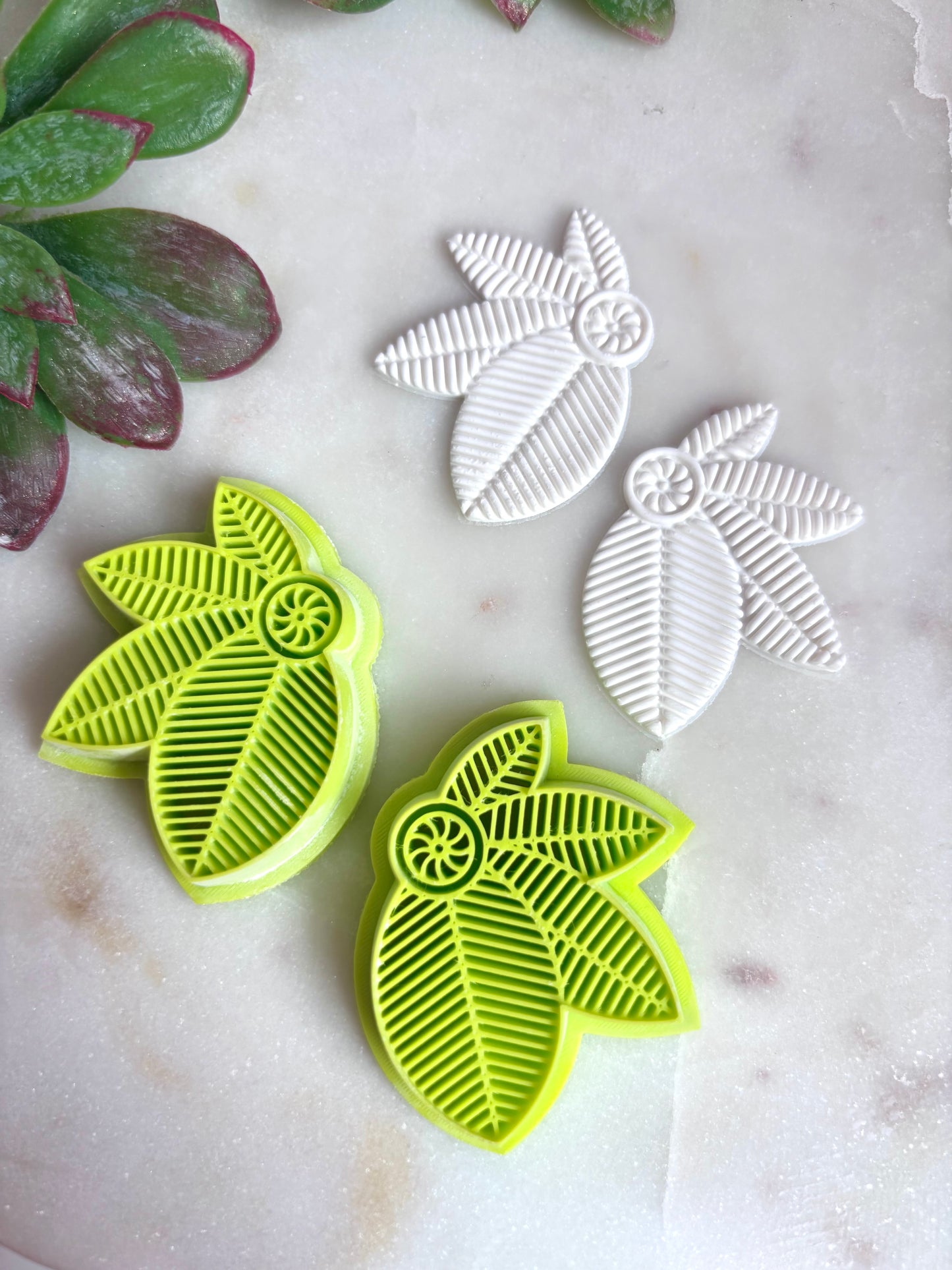 Cascading Leaves Cutter Set