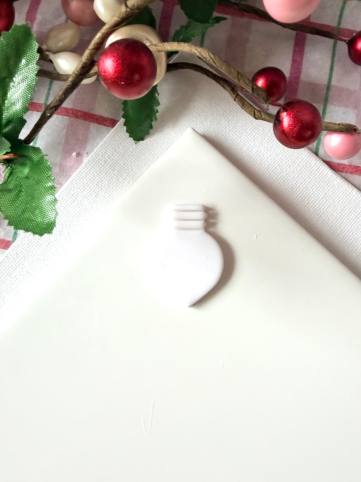 Holiday Bulbs Cutters