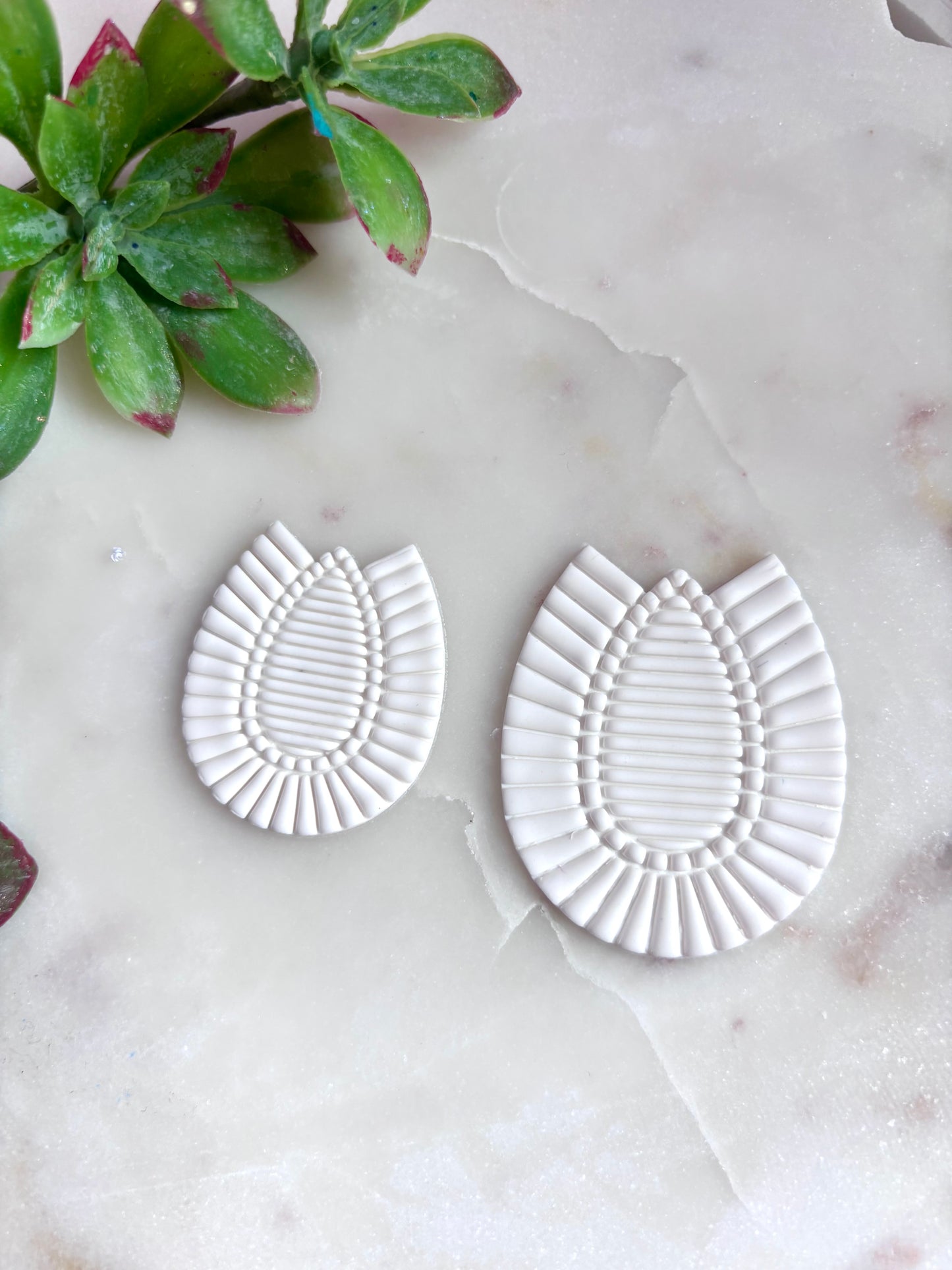 Raffia Queen Cutters