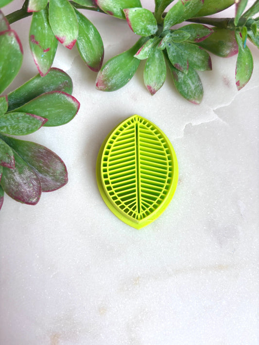 Symmetrical Leaf Cutter