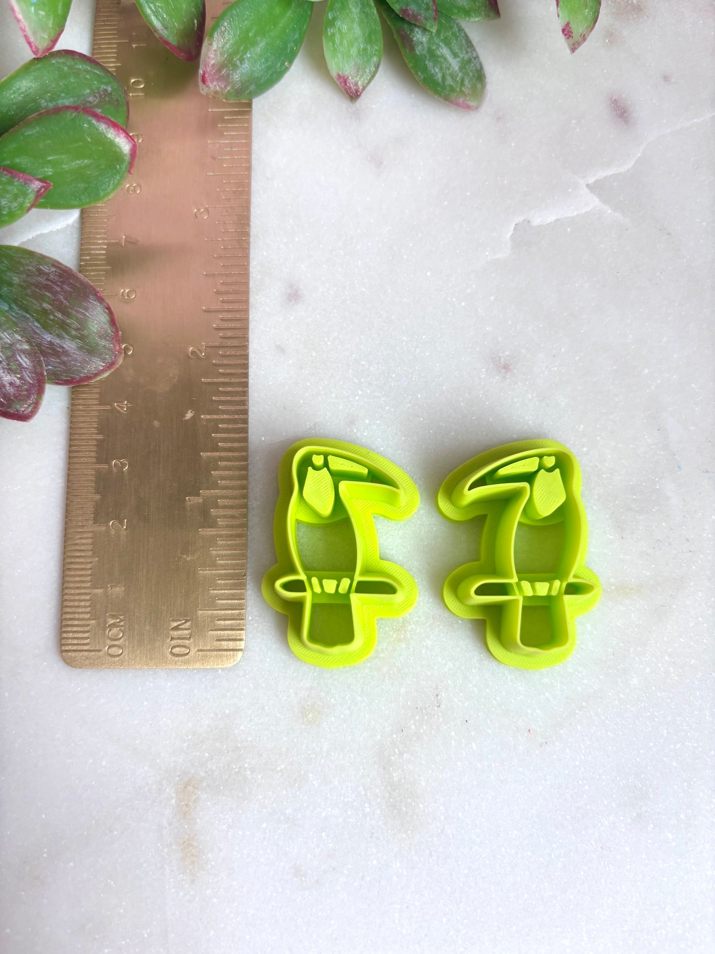 Tropic Toucan Cutter
