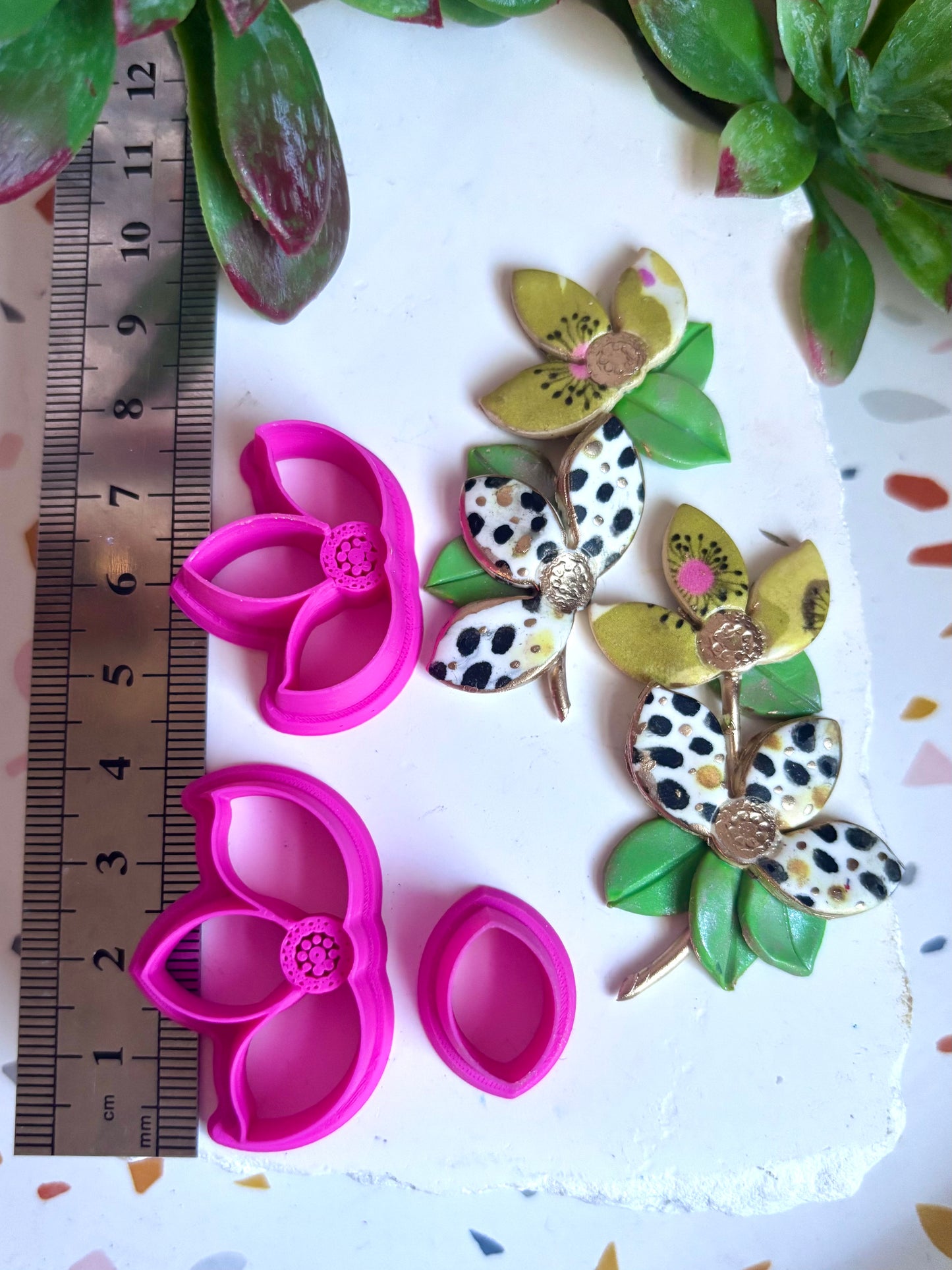 Cutie Triple Petal Cutter Set