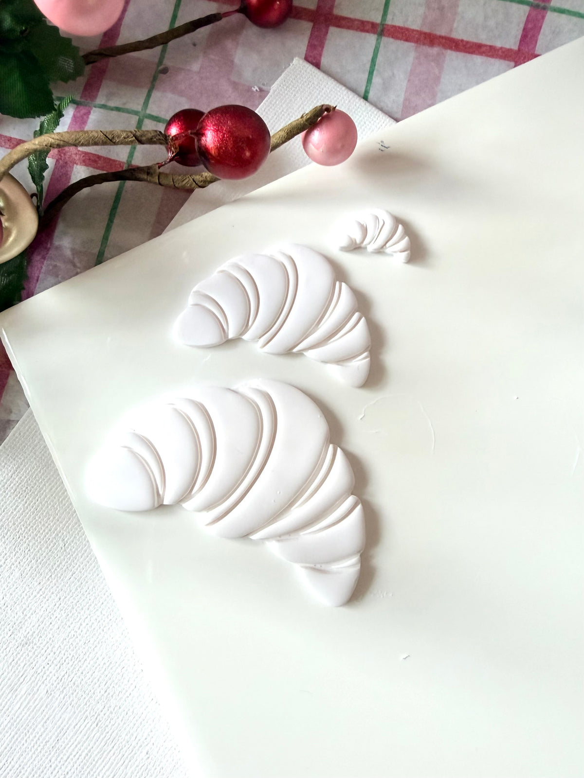 Croissant Cutter
