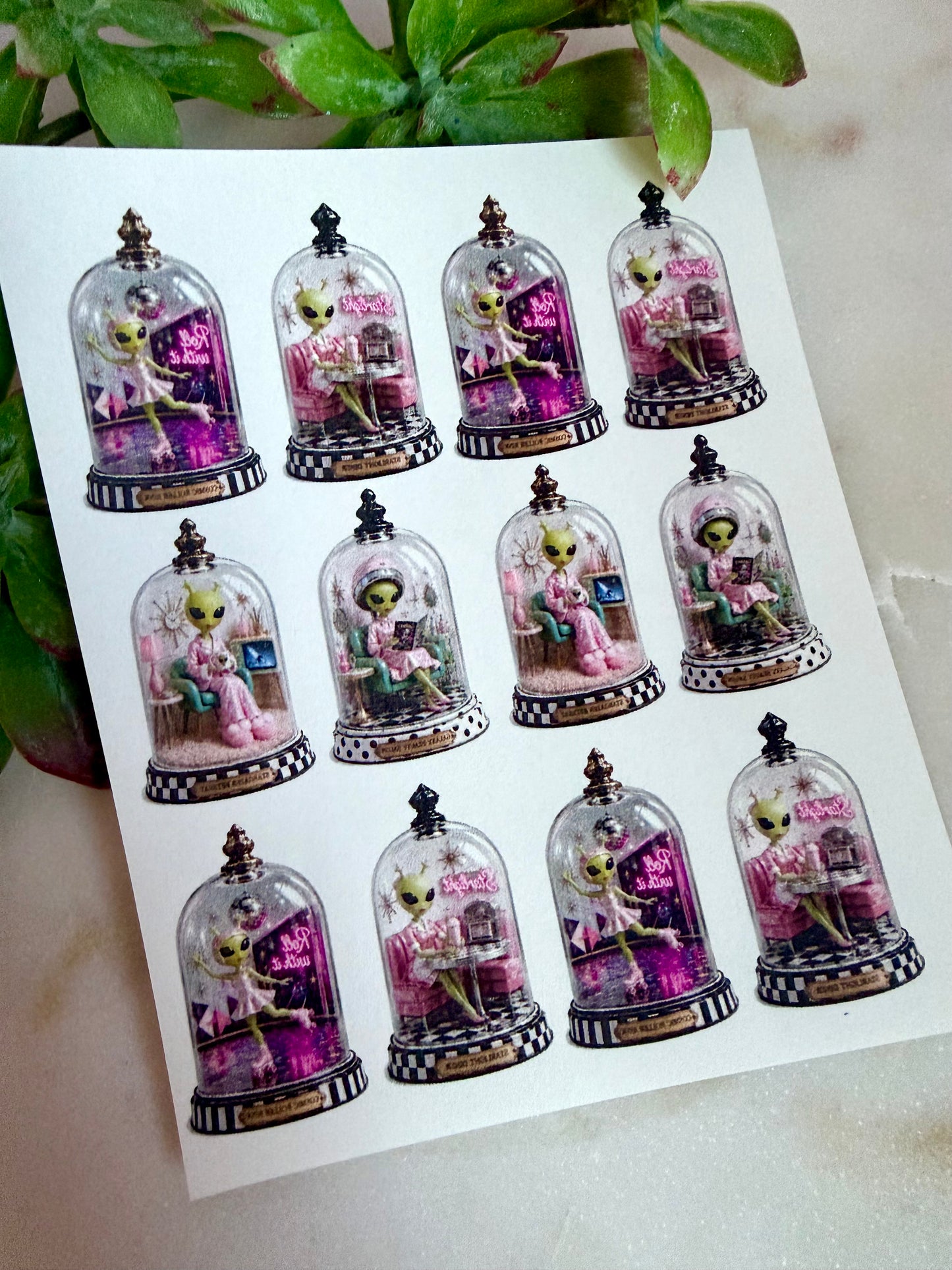 Cutie Alien Cloche Transfer Paper