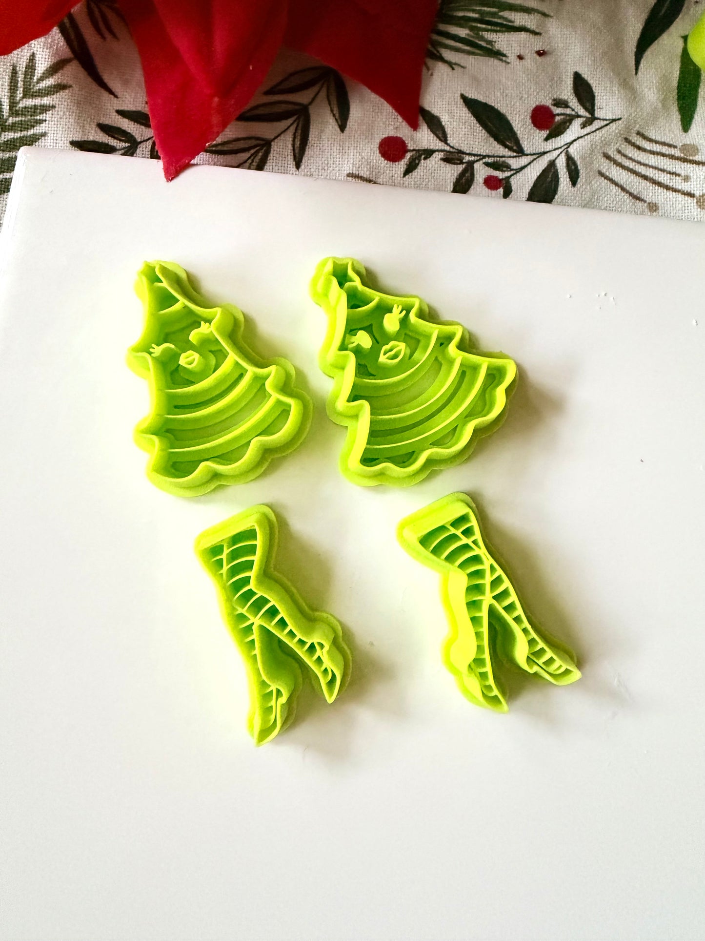 Girly Christmas Tree Cutter Set